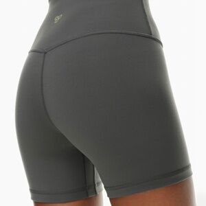 TNALife Atmosphere Hi-rise short